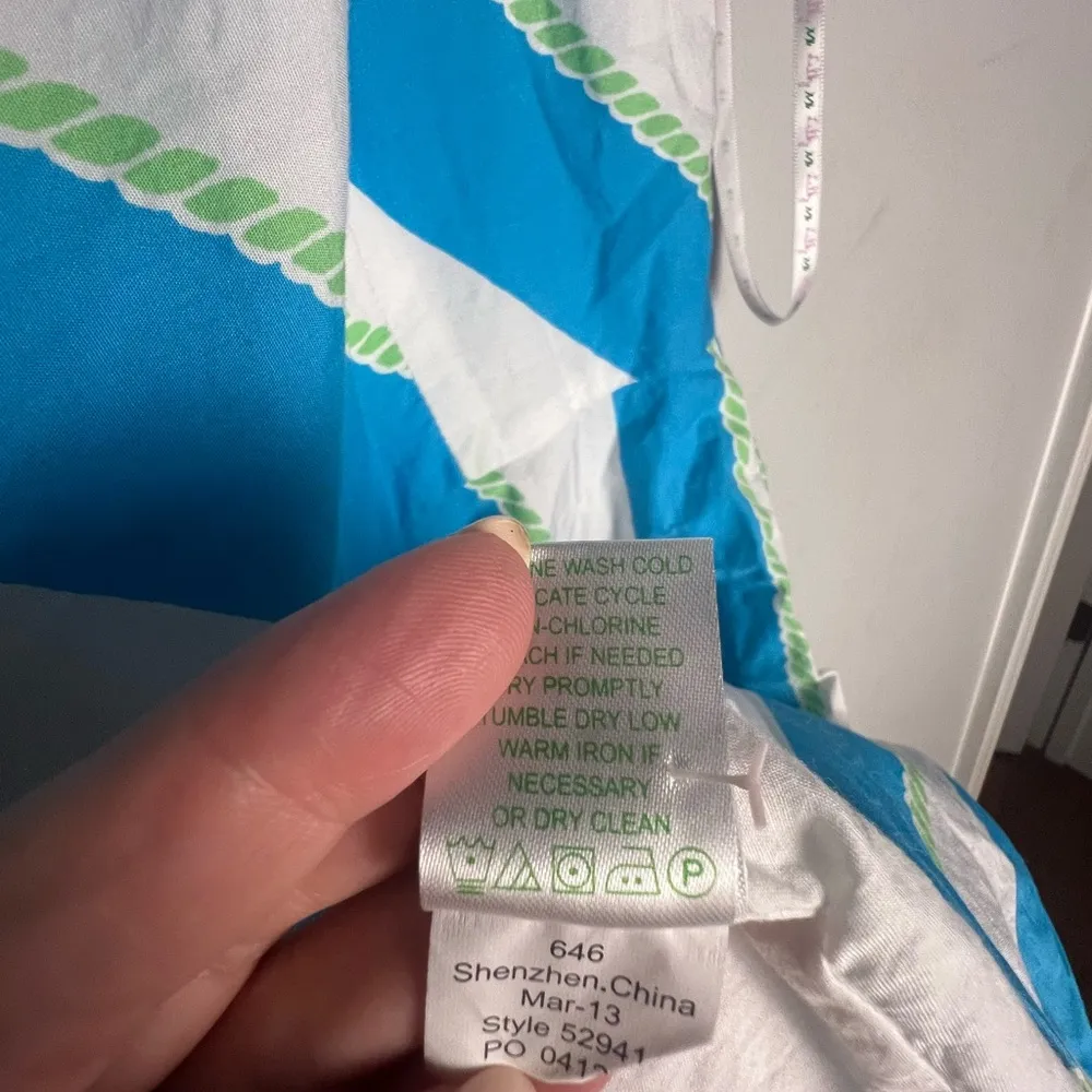 Lilly Pulitzer Blue and White Patterned “Roper” Dress - Image 5