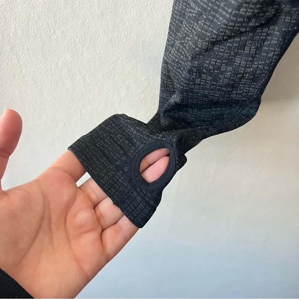 Black and Grey 2 piece matching workout set Size Large - Image 3