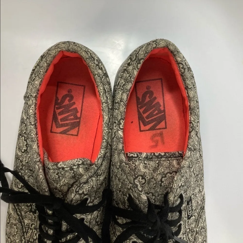 Vans Atwood low top‎ skate shoes size 9 - Image 5