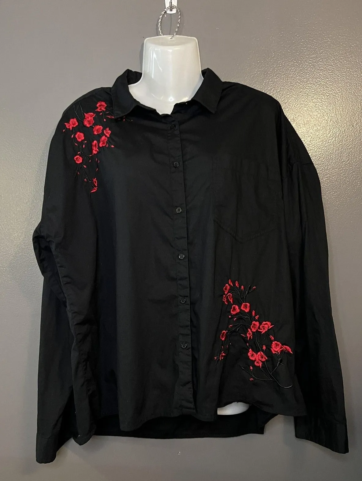 Streetwear Society Shirt Womens Large Black Embroidered Red Floral Button Up Top - Image 1
