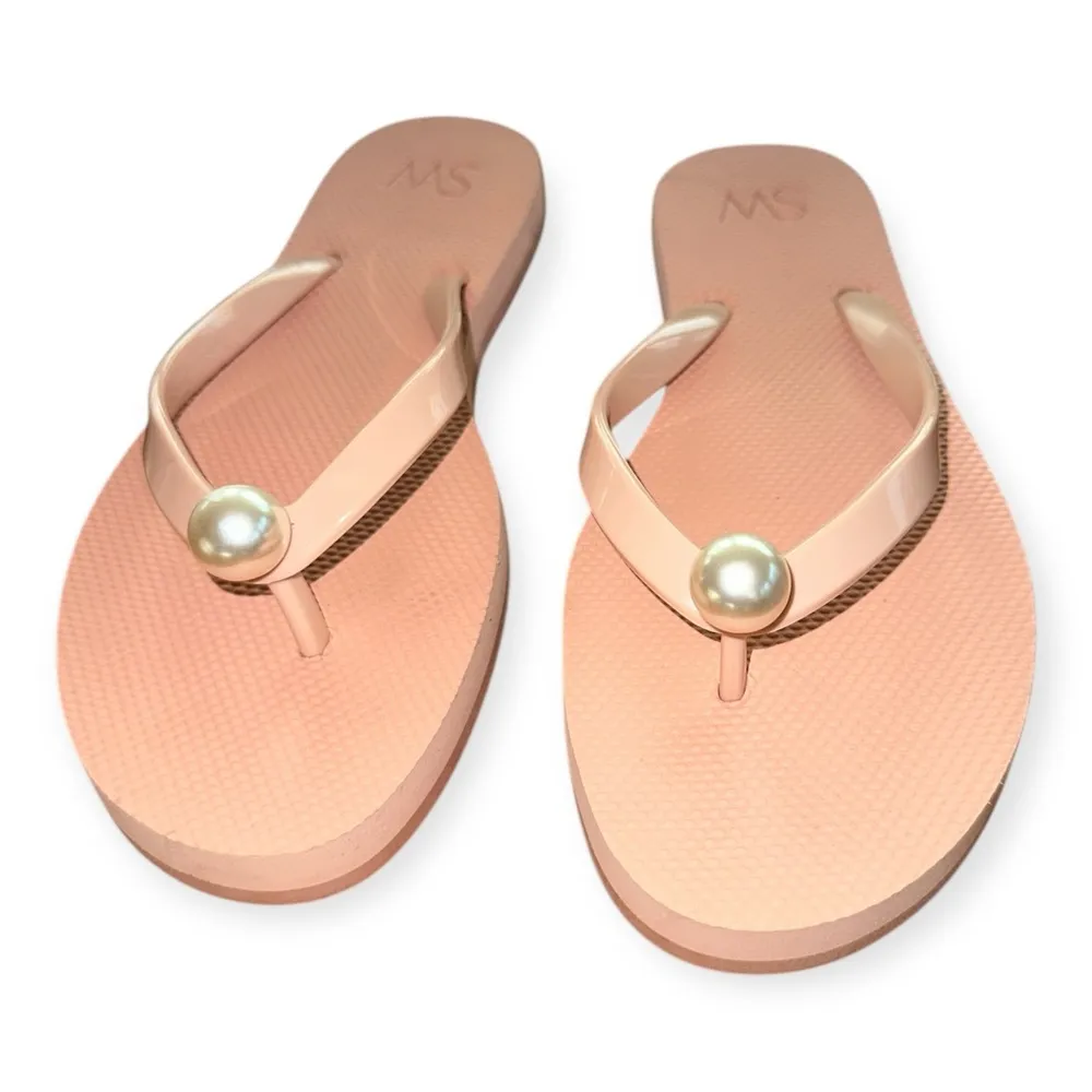 STUART WEITZMAN womens Imitation Pearl Flip Flop In Poudre w/ pearl accent sz 7 - Image 6