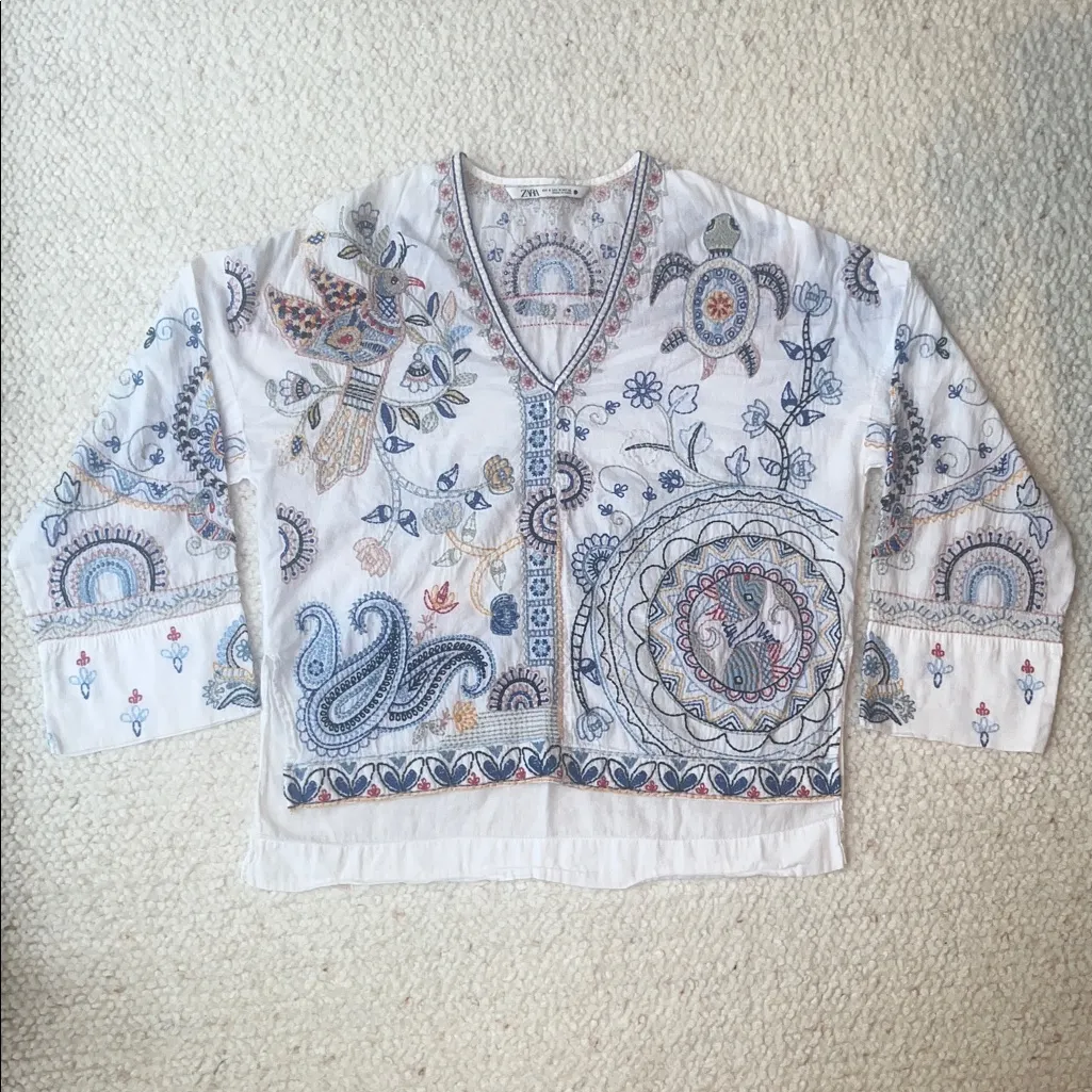Zara Embroidered Floral Fish Turtle Bird V-Neck Blouse Oyster White Small - Image 5