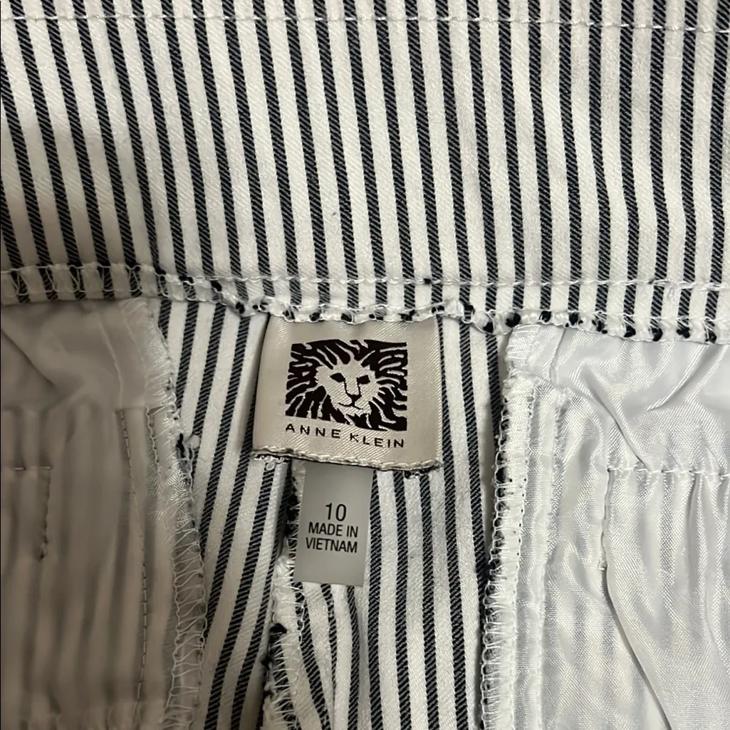 Anne Klein Black and White Striped Capris - Image 2
