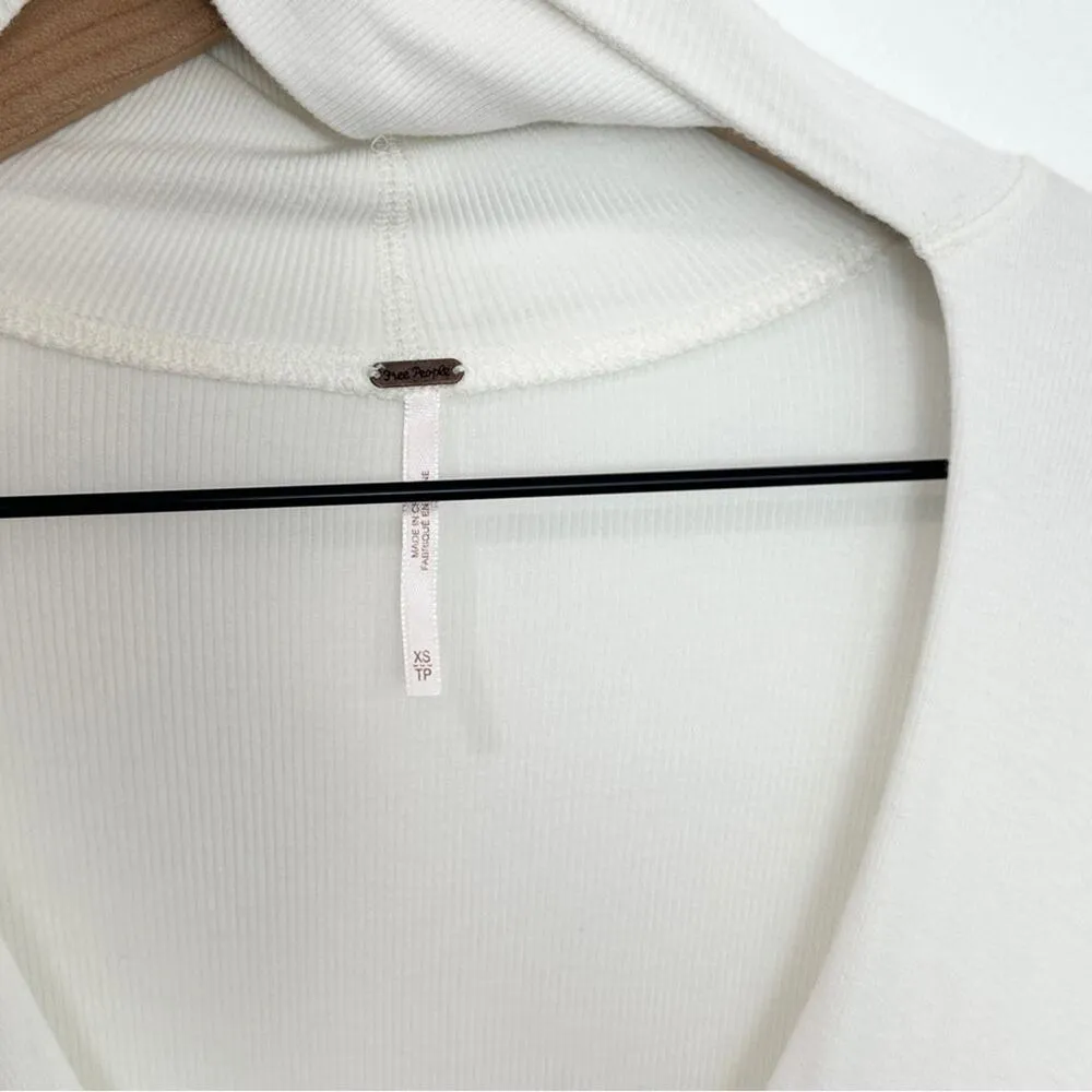 Free People Uptown Turtle Long Sleeve Top Ivory Choker Size XS Bohemian boho - Image 6