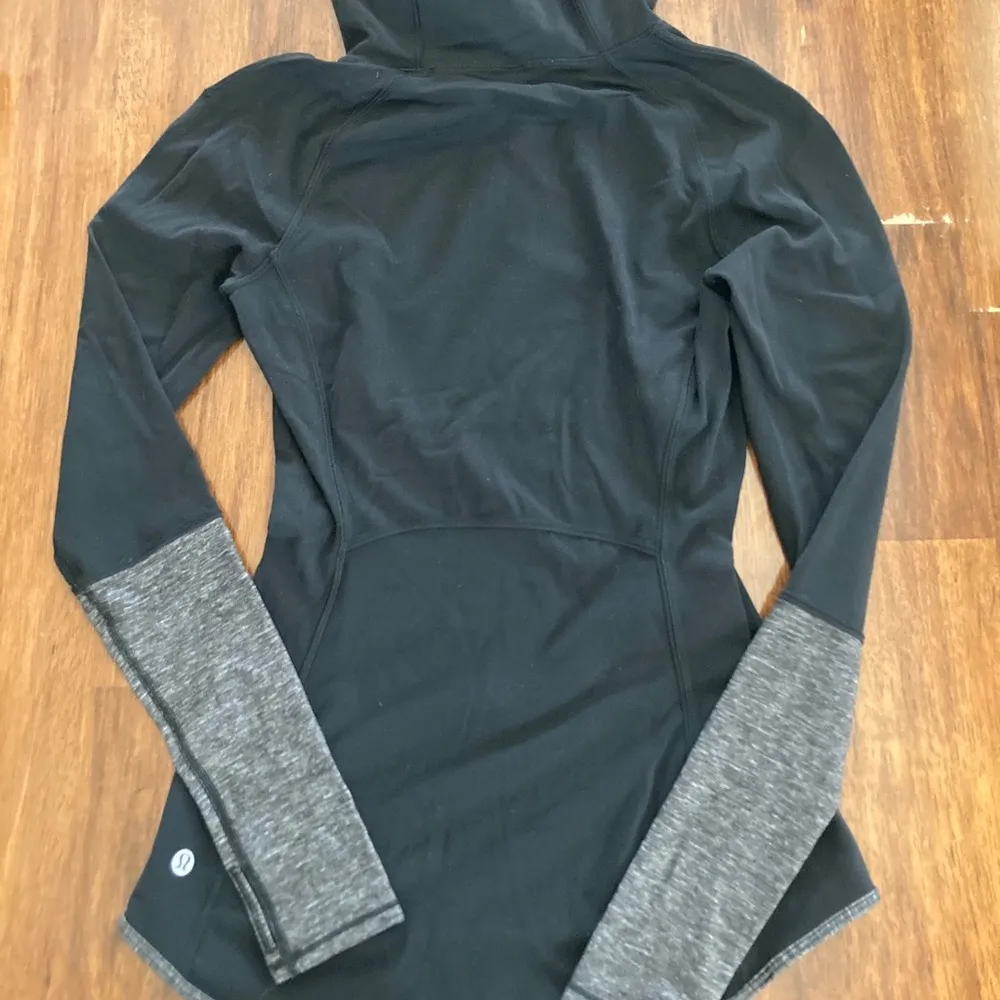 LULULEMON Shape Up Pullover Black Grey Align Top Nulu Long Sleeve Top Shirt 4 - Image 9