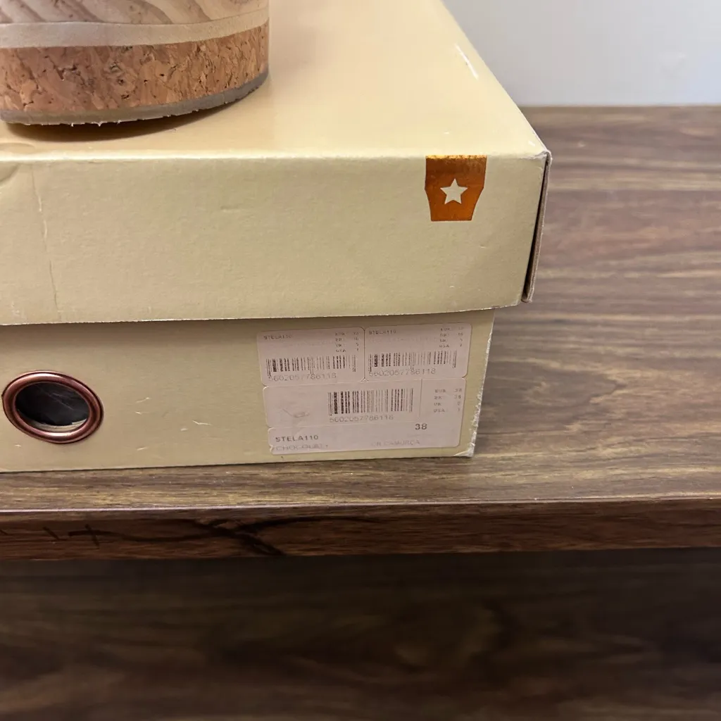 Cubanas Brown and Tan Wedge Sandals heels size‎ 38 Size 7 - Image 3