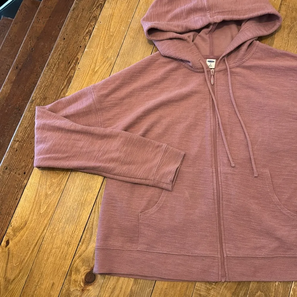 Old Navy Women's Mauve Zip Up Hoodie Sweater Medium - Image 3
