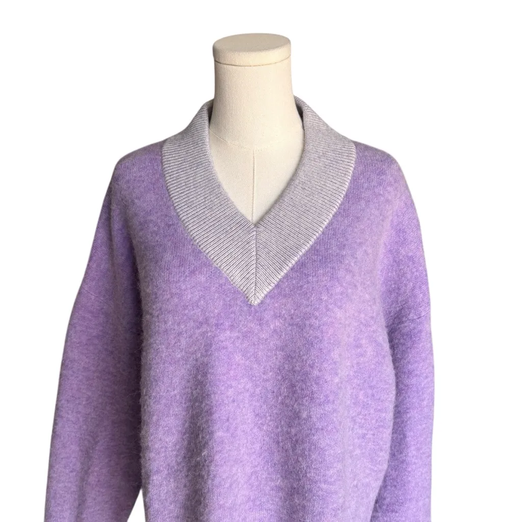 Lululemon - Alpaca Wool-Blend V-Neck Sweater Sz M - Image 4