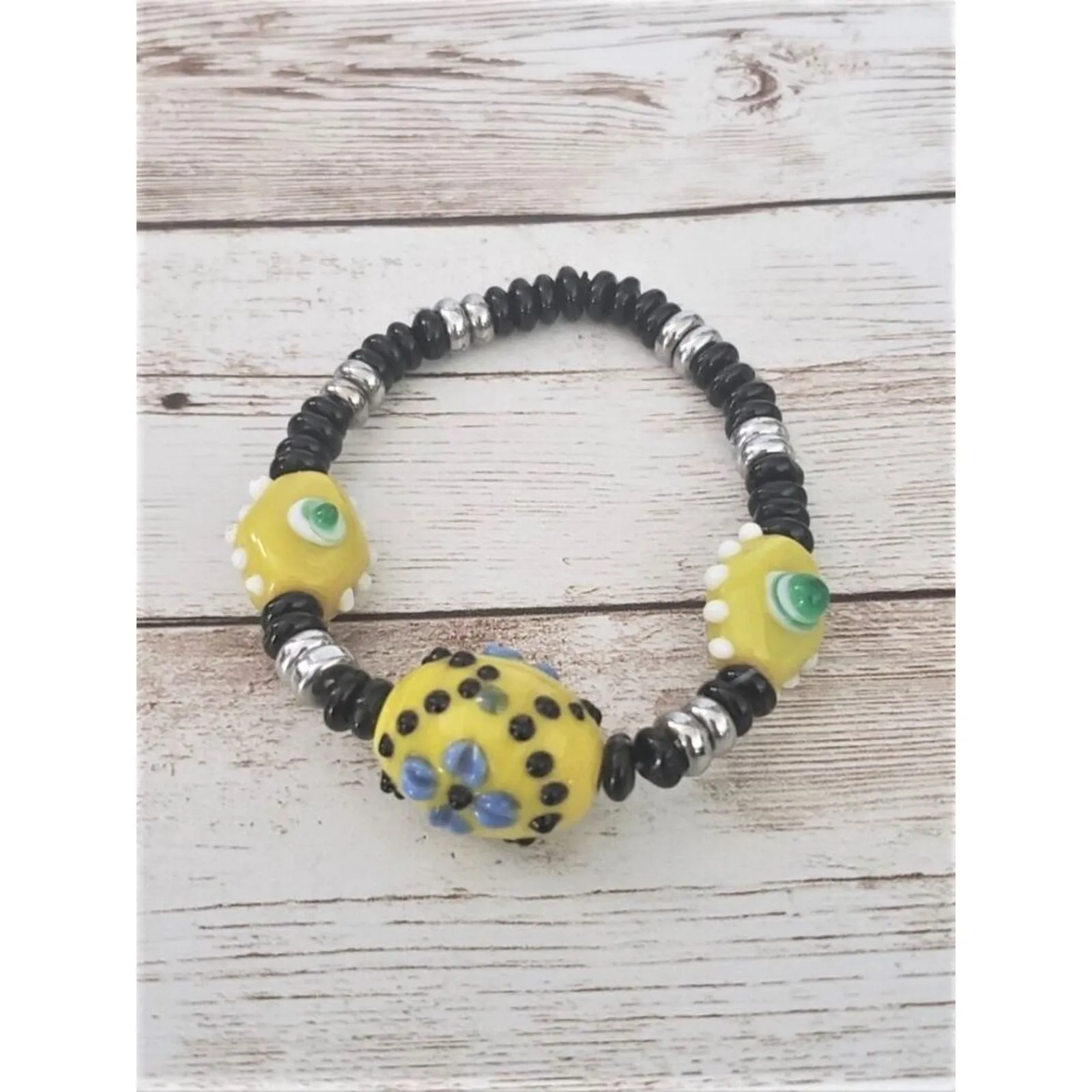 Vintage Stretch Bracelet / Bangle Unusual Yellow & Black - Image 2