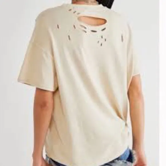 We the Free Tee Shirt Beige Distressed Size XS - Image 2