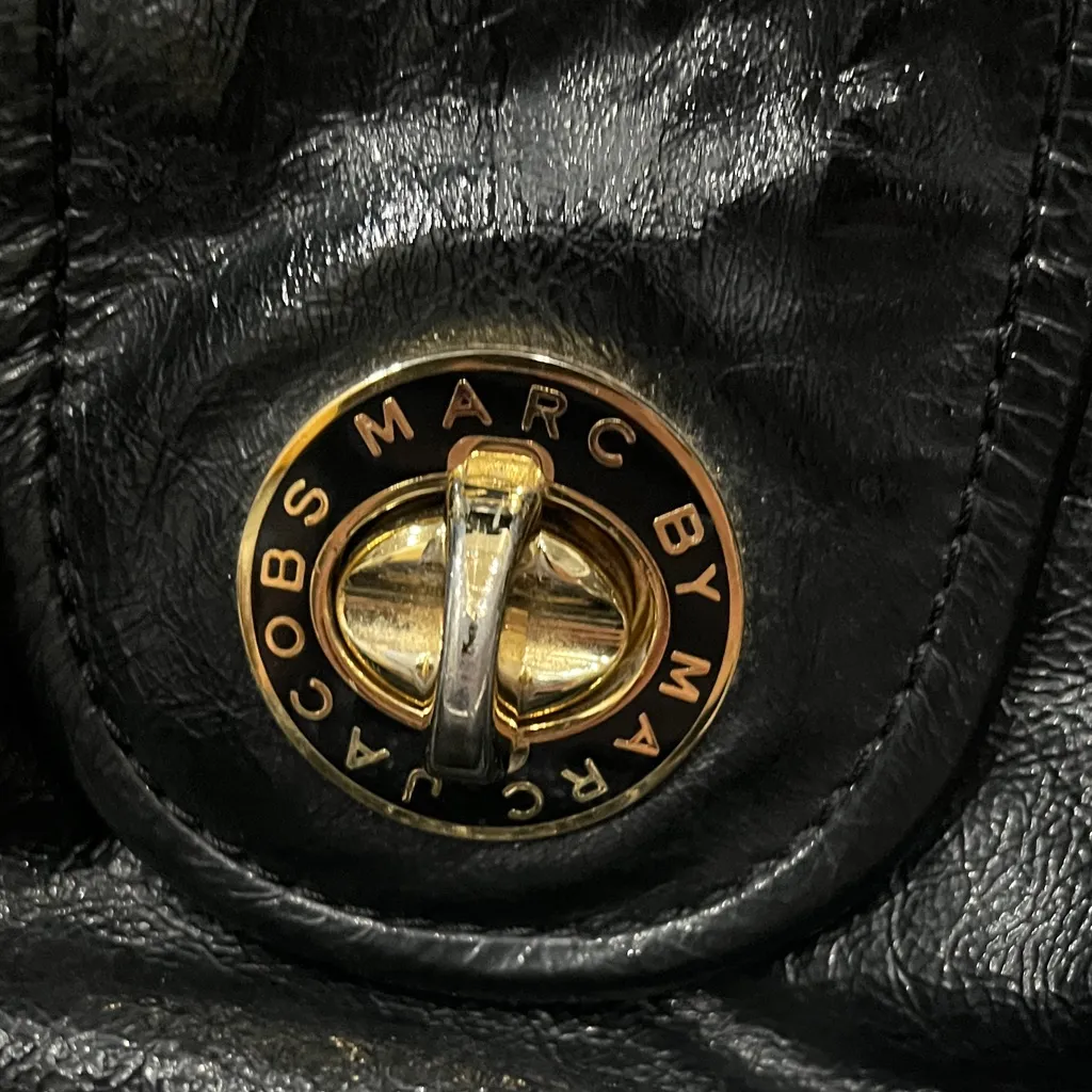 Marc by Marc Jacobs  Shiny Black Shoulder Bag - Image 2