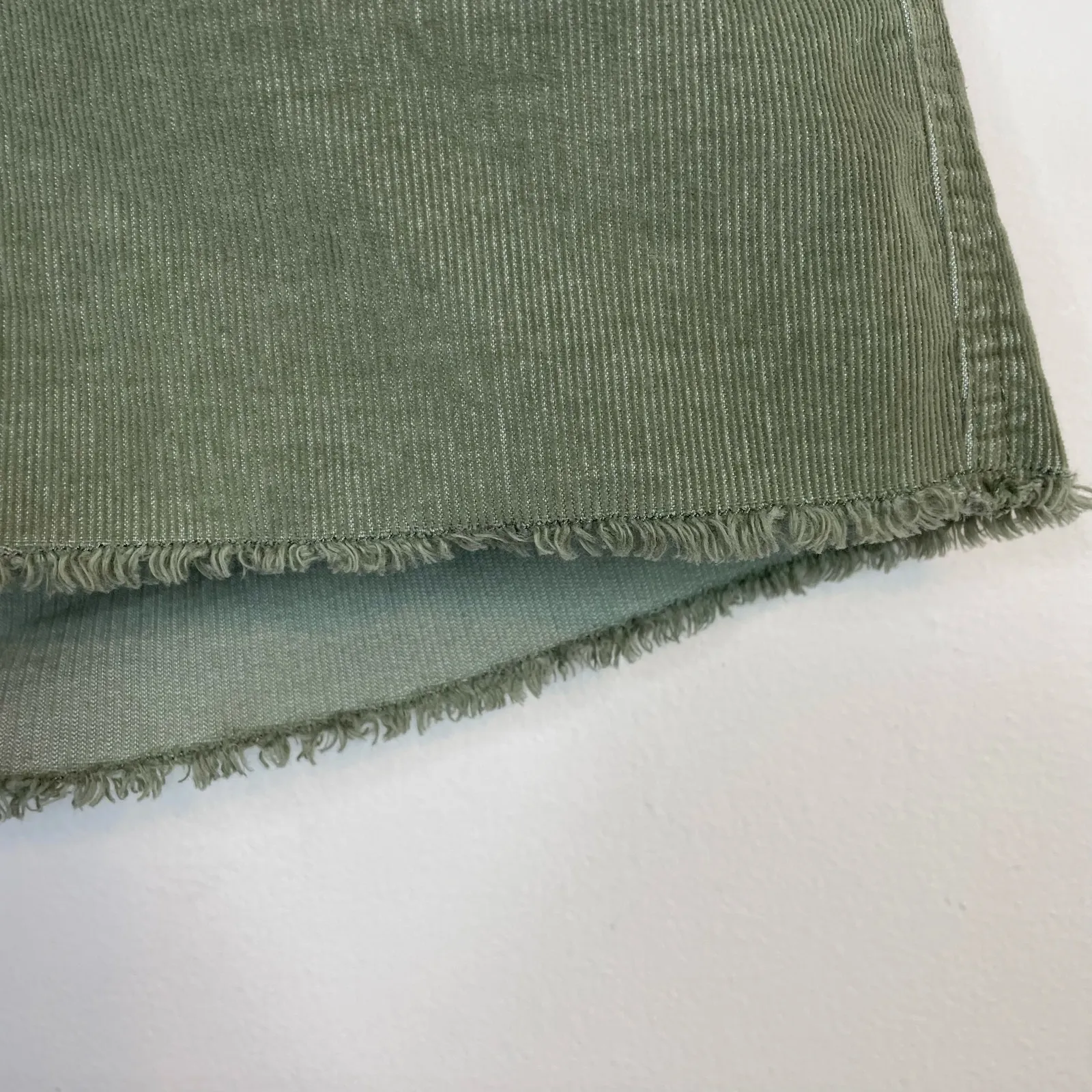 Carve Designs Oahu Stretch Corduroy Cut Off  Frayed Shorts Olive Green womens 8 - Image 5