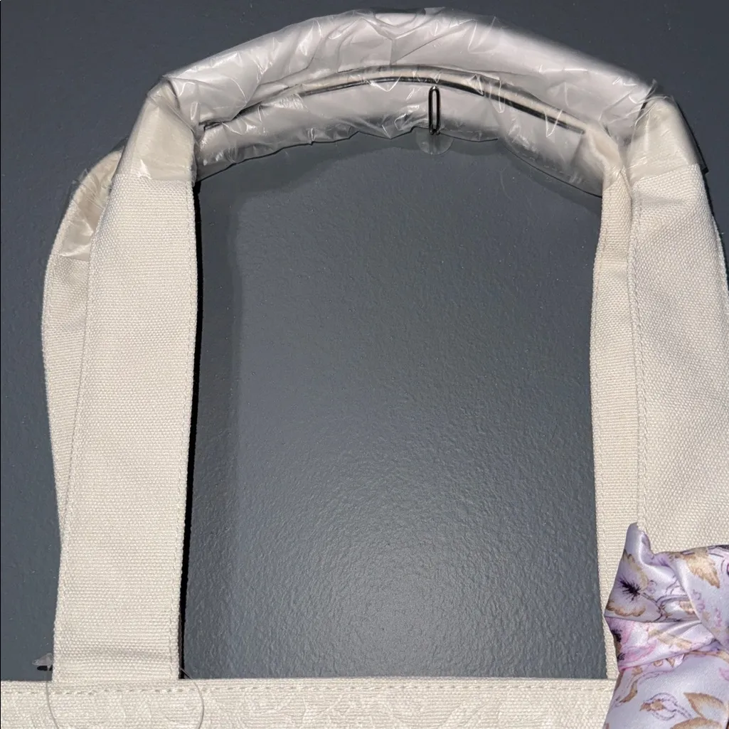 Victoria's Secret Floral Embossed Ivory Tote Bag Lavender Scarf Logo Ltd Edition - Image 4