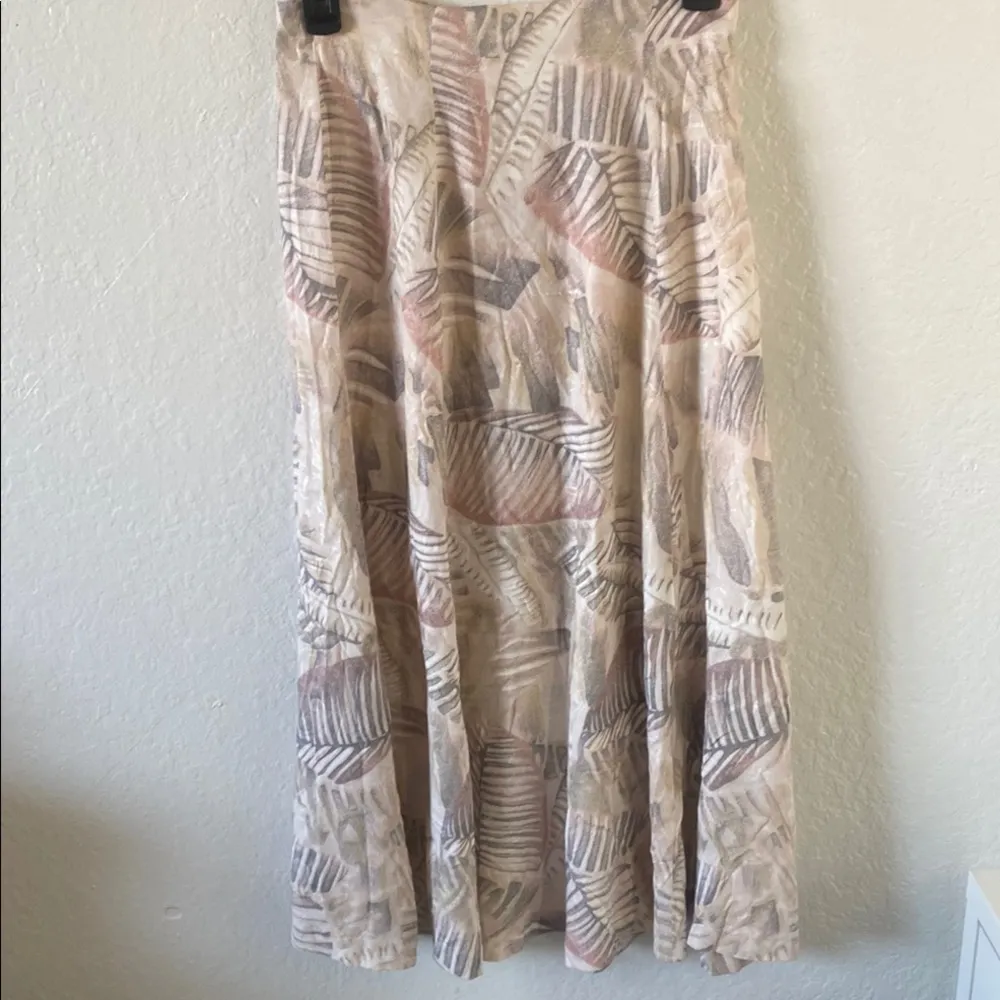 Vintage Button - Image 6