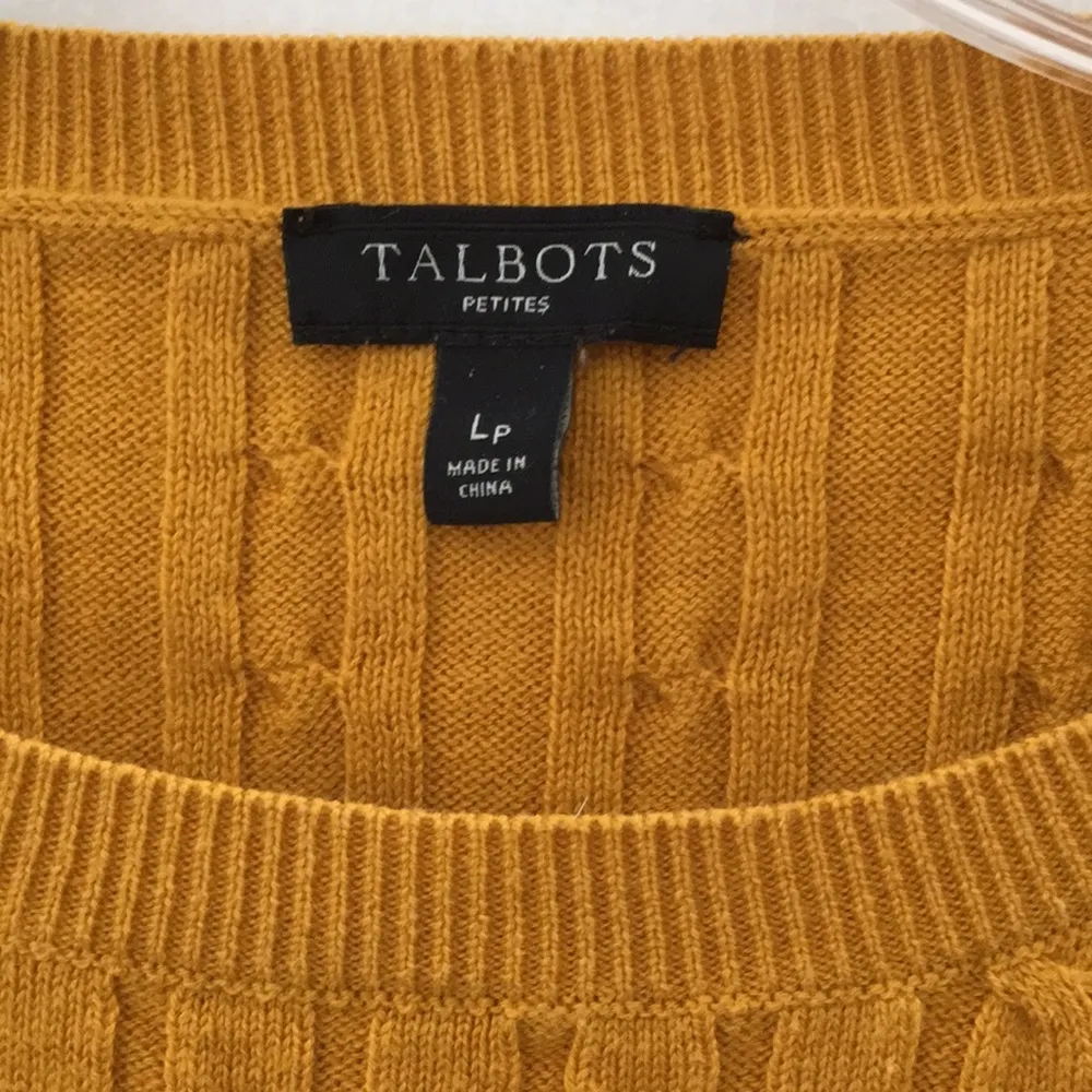 FINAL MARKDOWN LADIES’ Talbots Wool Blend Sweater (LP) - Image 3