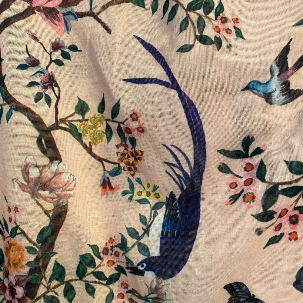 H&M 3/4 Sleeve V-Neck Top Birds Butterflies & Flowers XS 🌸🌸🌸Host Pick - Image 8