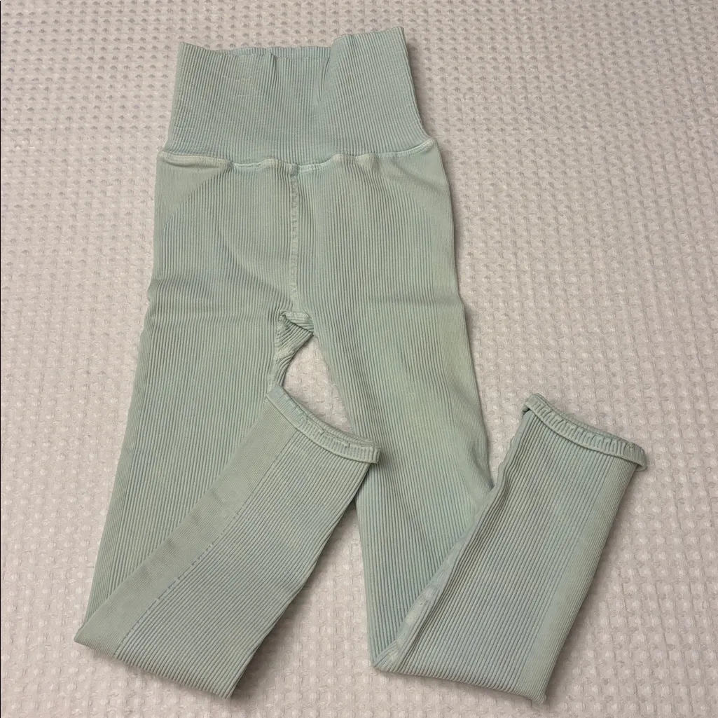 NEW! Free People Movement HAPPINESS RUNS Ribbed Mint Green Leggings XS/S - Image 5