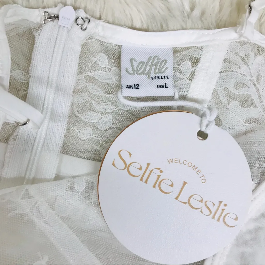 SELFIE LESLIE Trophy White Lace Bustier Midi Dress Corset Sheer Thigh Slit Large - Image 5