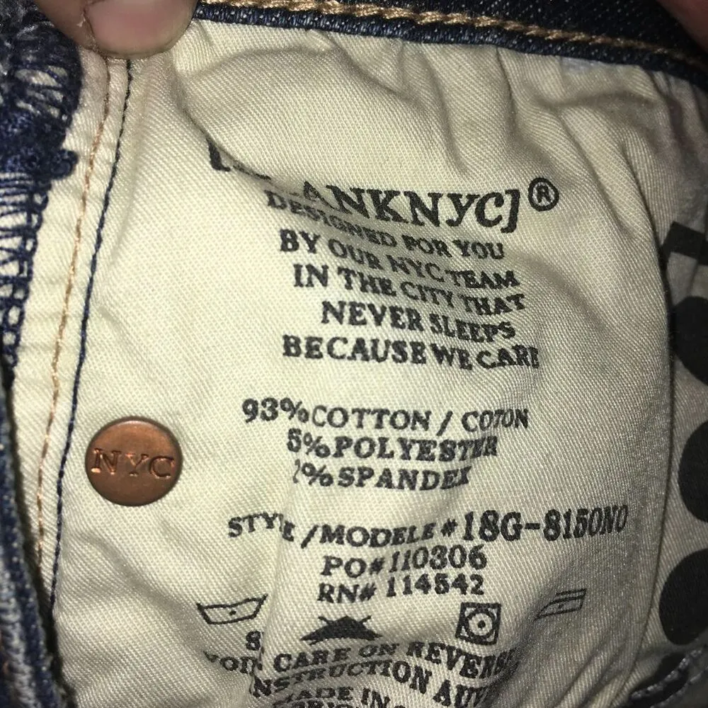 BlankNYC the Fulton distressed rolled raw hem size 25 jean shorts - Image 7