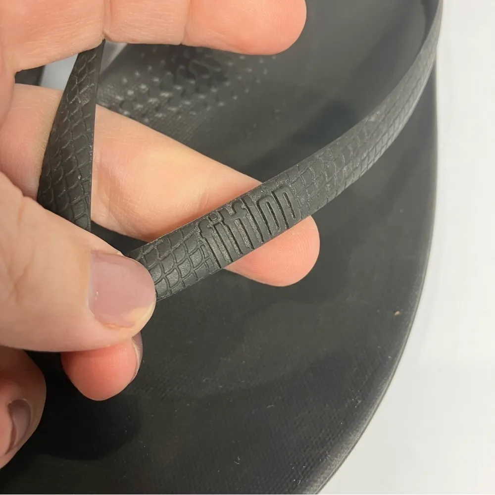 Fitflop black flip flops thongs black comfort sandals size 10‎ - Image 2