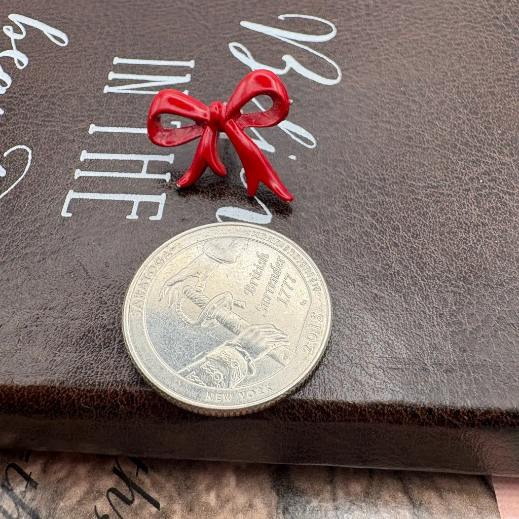 Vintage Red Bow Earrings Retro 80s Enamel Holiday Valentine Jewelry - Image 5