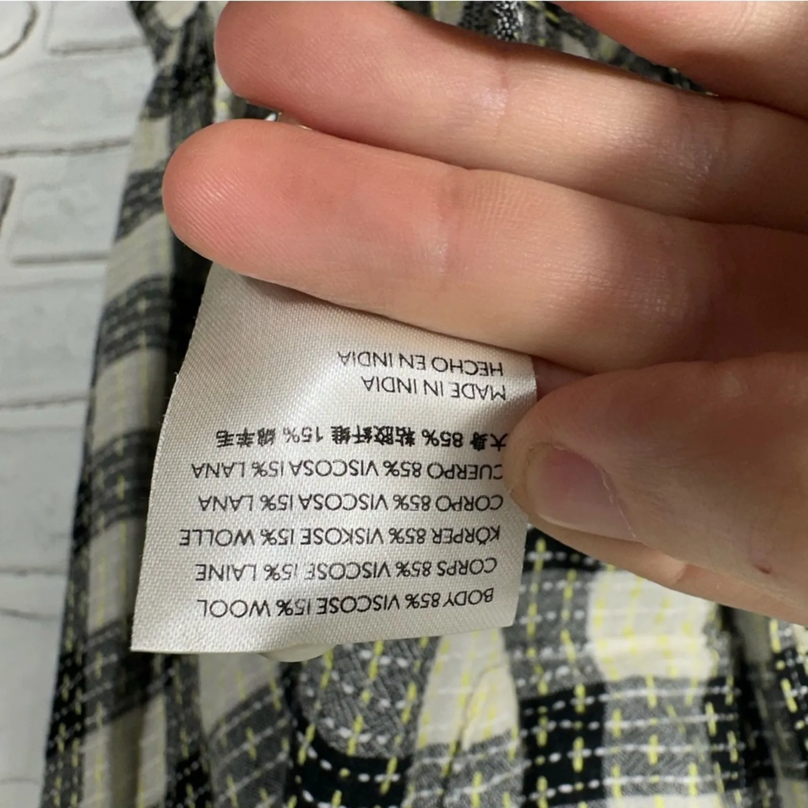 Anthropologie Pilcro Breezy Plaid Button Down Size XS - Image 6