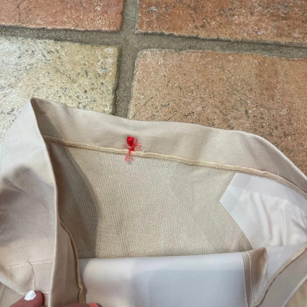 SOANX SCULPT MID RISE SHAPING SHORTS - Image 2