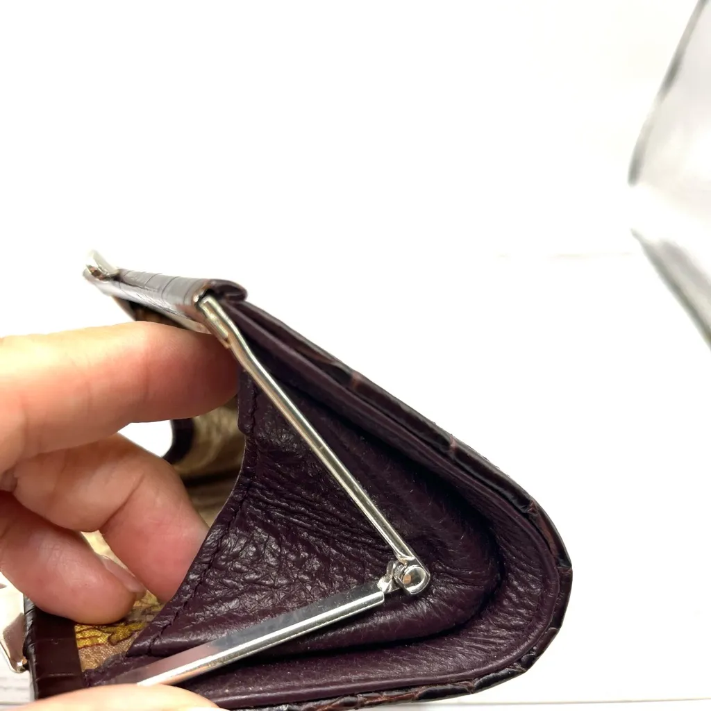 Brighton Dark Brown Crocodile-Embossed Wallet Coin Purse with Heart Vintage - Image 7