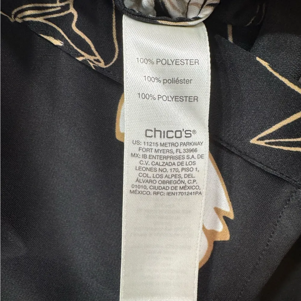 Chico’s Tunic Blouse Black with White & Tan Flowers Long Sleeve Button Front - Image 6