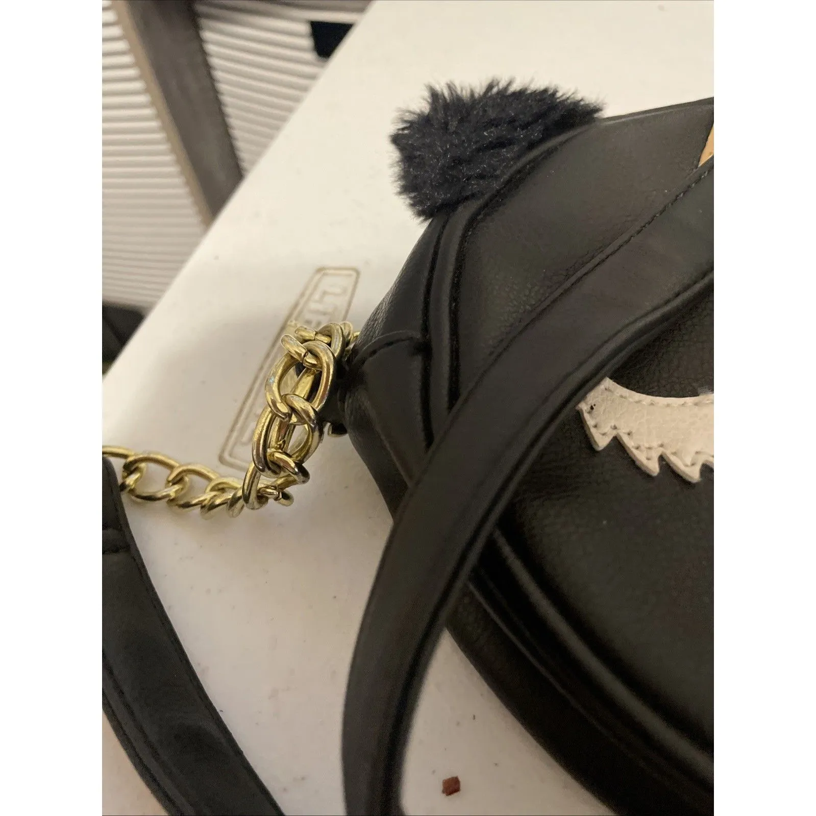 Betsey Johnson Black Shy Unicorn Crossbody, Very nice condition! - Image 5