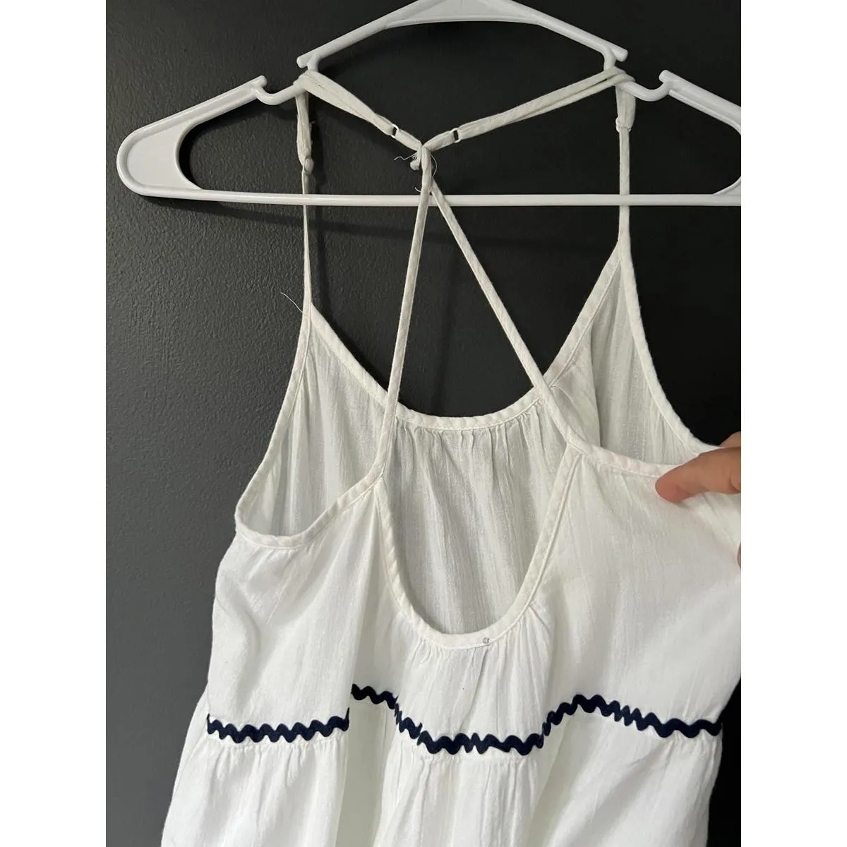Aerie White Casual Summer Dress with Black Trim - Image 5