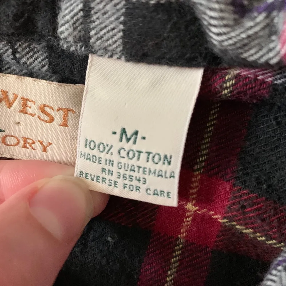 3/$22🌞 Northwest Territory Button Down Flannel - Image 3