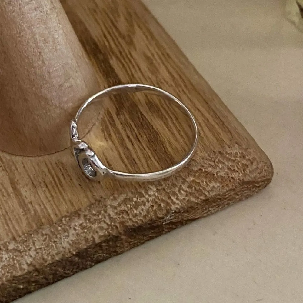 XO Ring, Hugs And Kisses Sterling Silver Ring Silver - Image 3