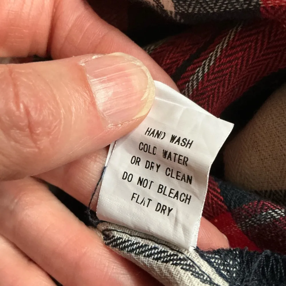 Feminine distressed oversized flannel shirt Red Size M - Image 3