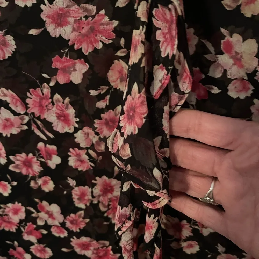 Notations Women’s Sheer Floral Ruffle Collar Sheer Blouse - Image 5