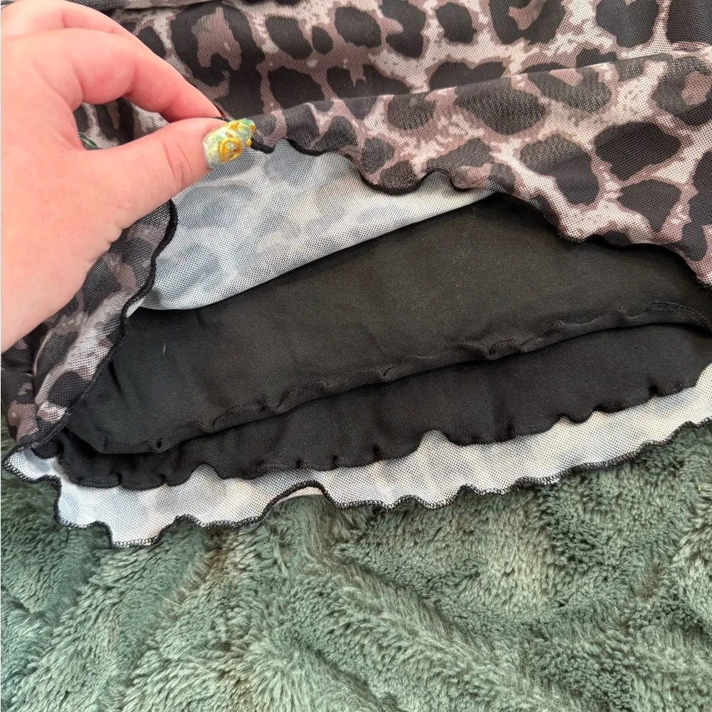 Animal Print off the shoulder bell sleeve stretchy crop top - Image 3