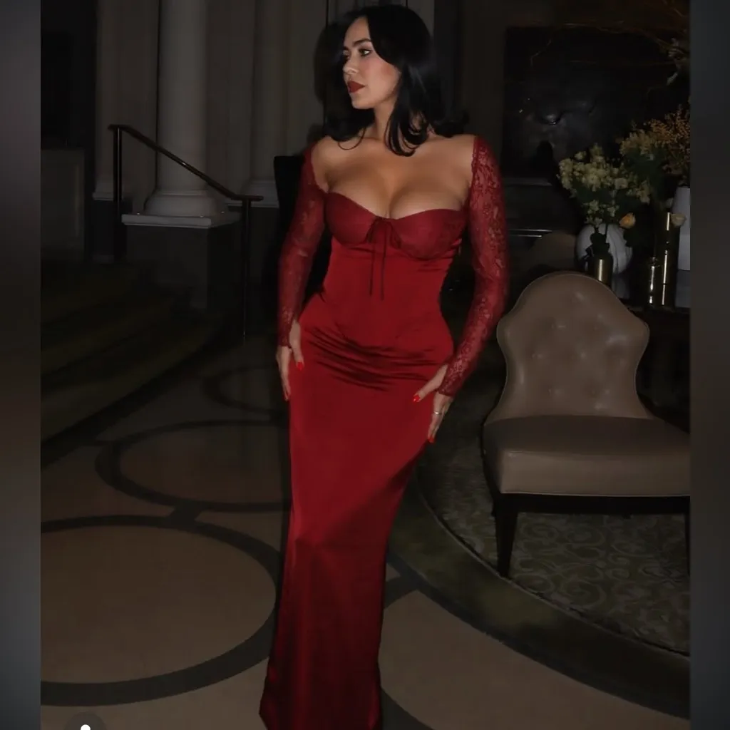 HOUSE OF CB 'Perdi' Berry Satin Maxi Dress with Corset NWOT size S A-C.‎ $329 - Image 3