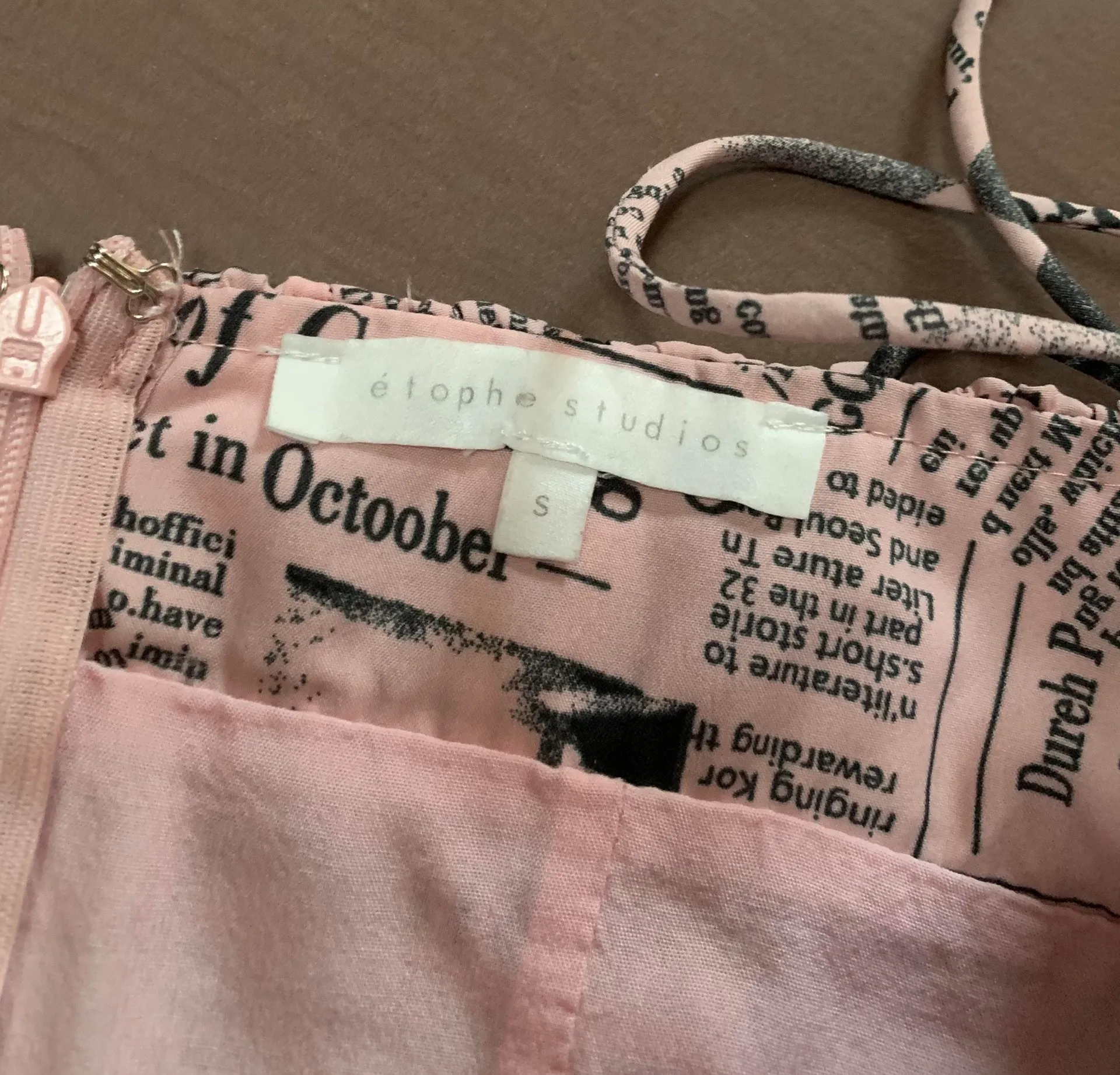 Etophe studios reformation pink newspaper dress - Image 3