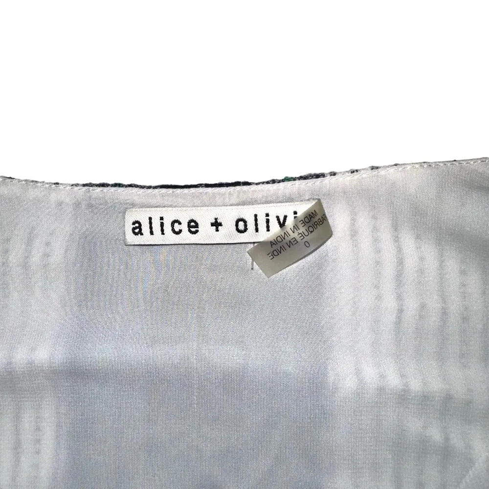 Alice + Olivia Nance Embroidered Striped 3/4 Sleeve Romper 0 - Image 5