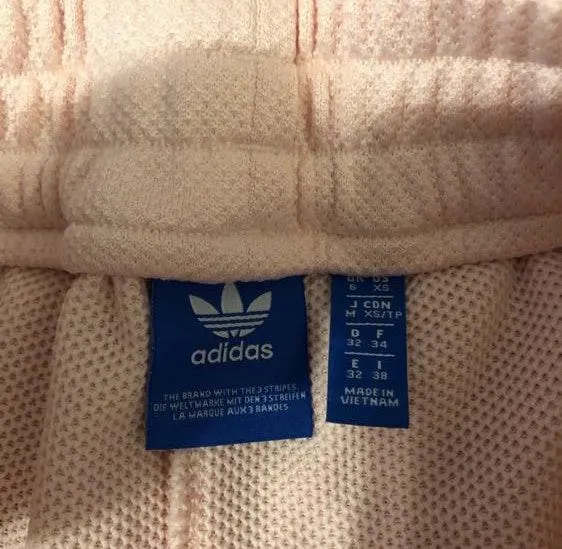 Adidas light pink  shorts - Image 3
