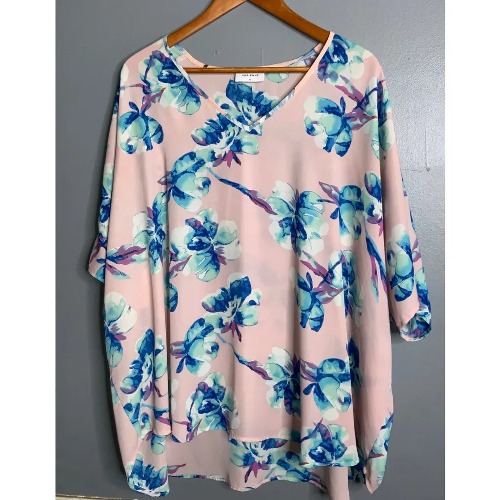 Adrienne Pink and Blue Floral Blouse Flowy Tunic Medium - Image 2