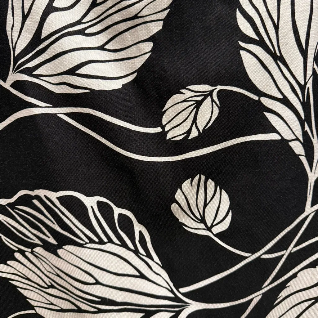 LOFT Black and White Mini Pencil Skirt for Work size 10 - Image 2