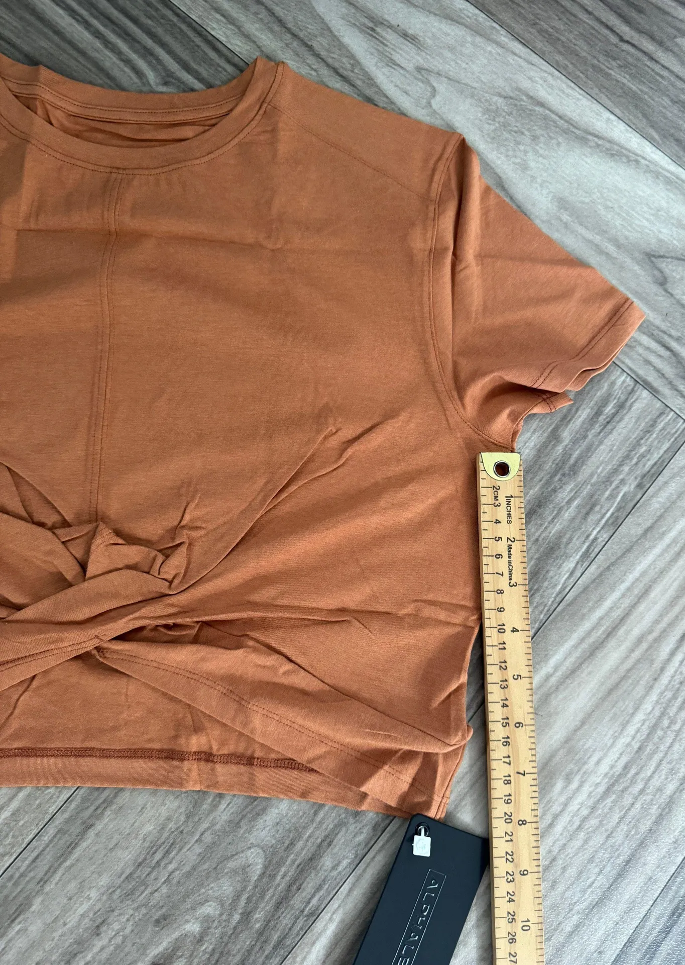 Woman’s Premium Wrop SS Crop - Camel , Size XL - Image 3