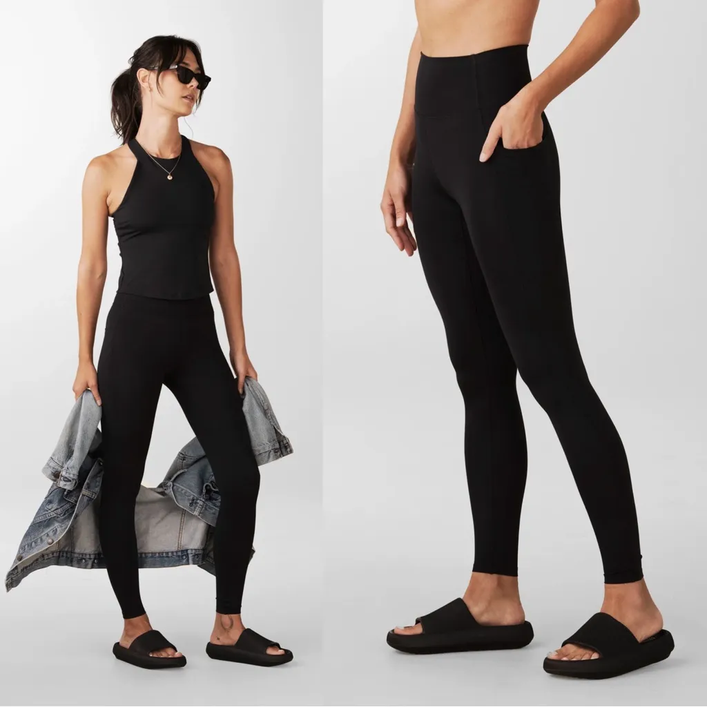 LOSANO • Essential Pocket Legging in Black high rise compression workout Size M - Image 4