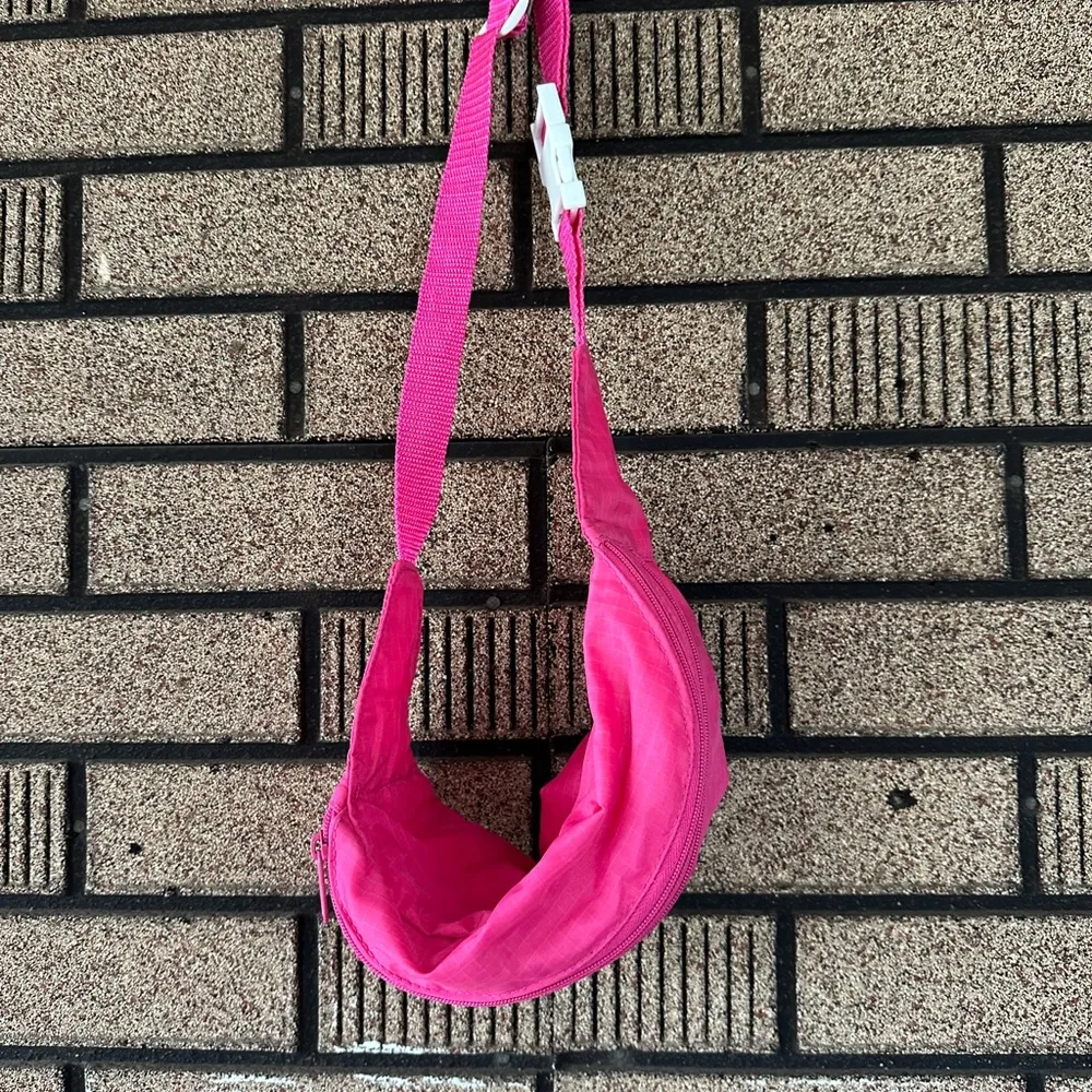 Lazer Sport Vintage Neon Pink Fanny Pack adjustable - Image 2