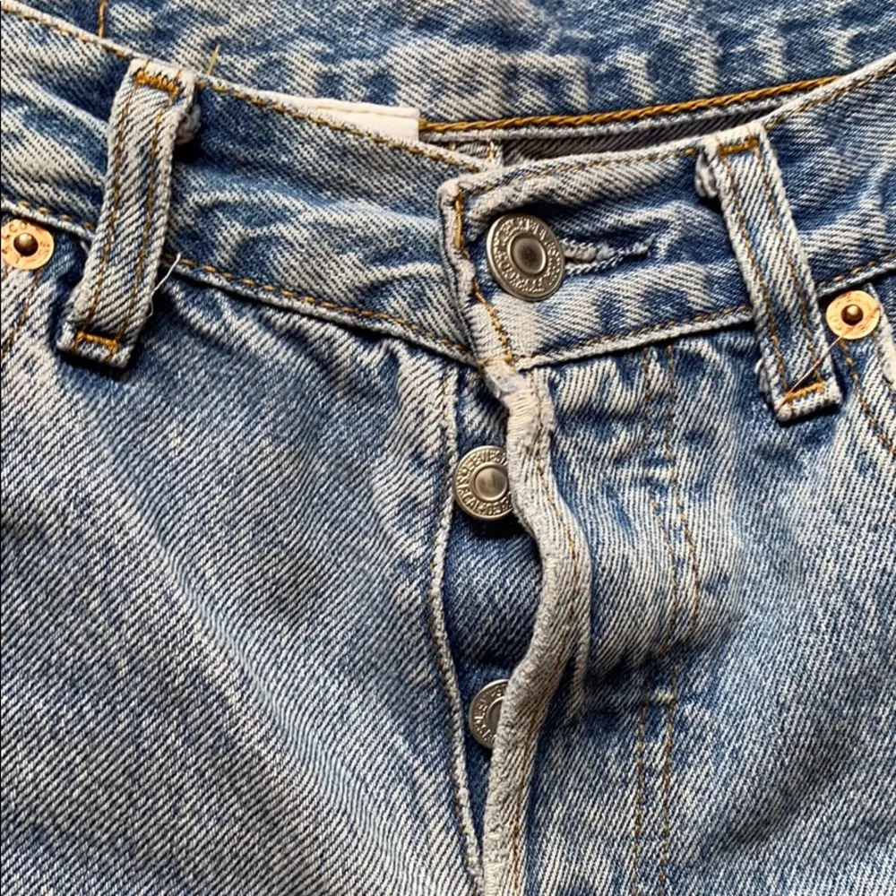 Levi’s Vintage Episode Plaid Pocket Denim Shorts - Image 2