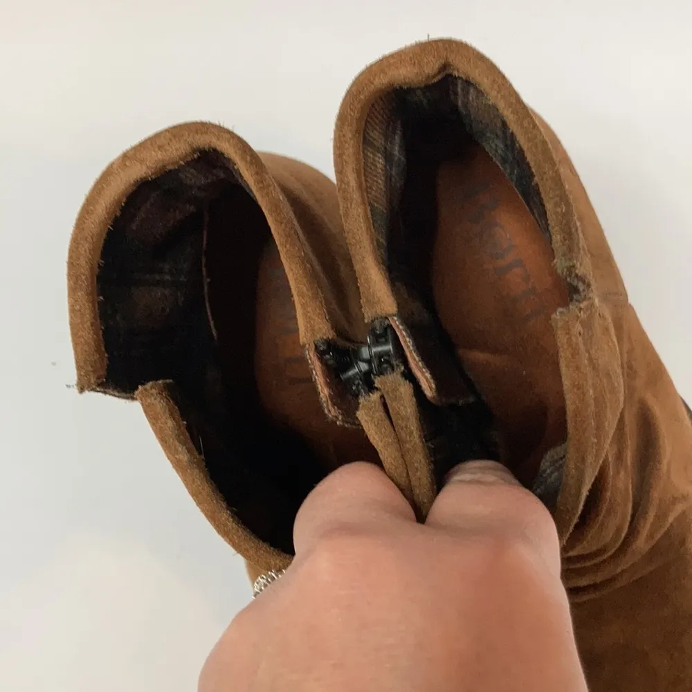 Born Aire boots brown leather heeled boots size 7 - Image 5