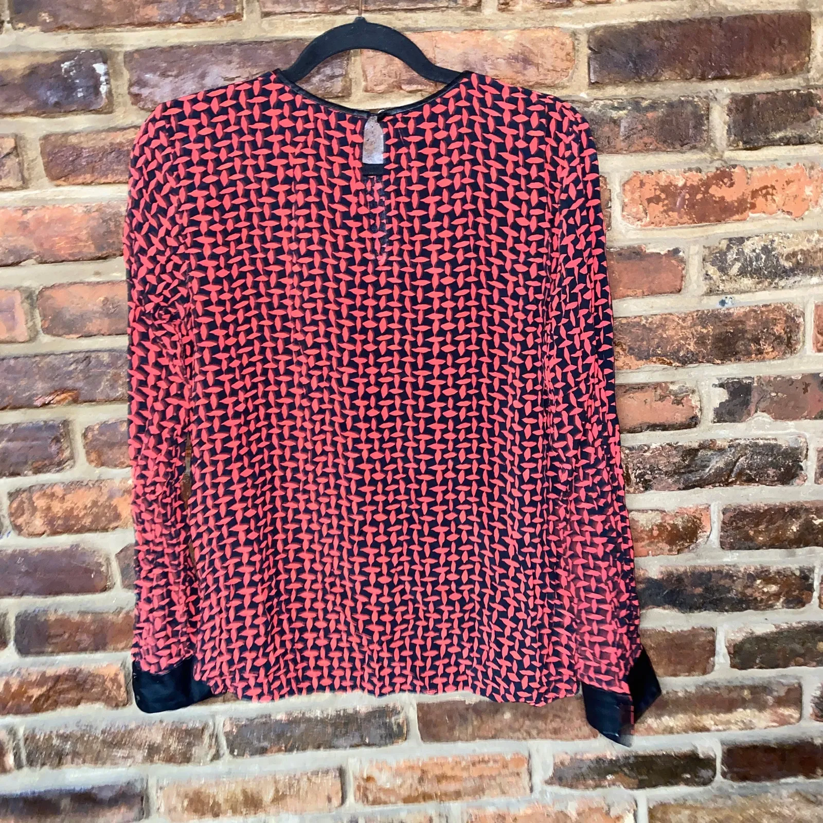 Zara Navy Blue Red Geometric Faux Leather Trim Long Sleeve Top Womens Size Large - Image 8