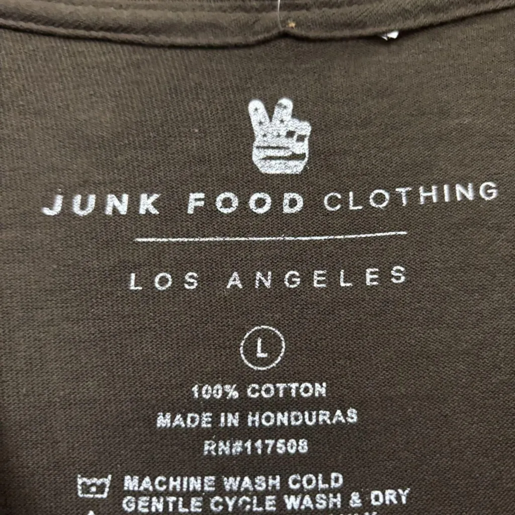 Busch “Welcome to Busch Light Country” Graphic T-Shirt Size Extra Large  - Image 4