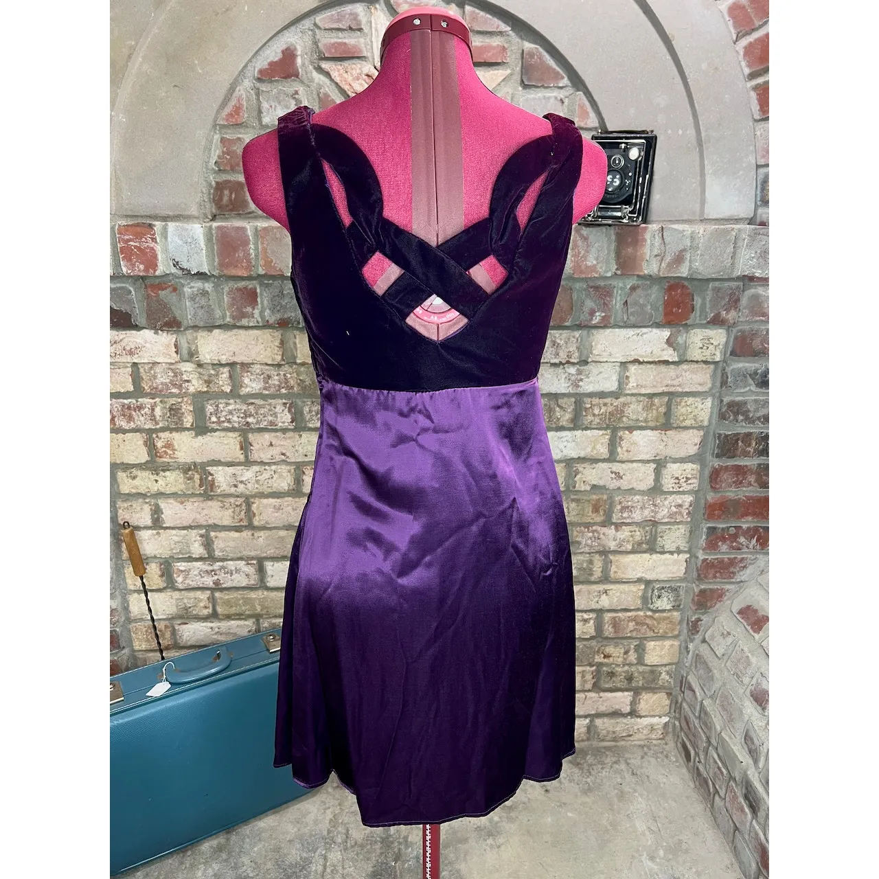 Dress purple velour satin empire waist knee length y2k - Image 5